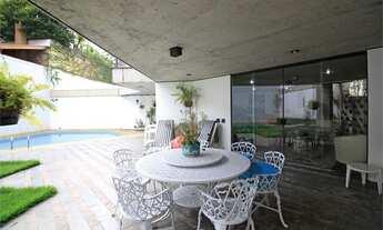 Imagem 5: Casa para venda possui 550 metros quadrados com 5 quartos em Vila Madalena - São Paulo - S