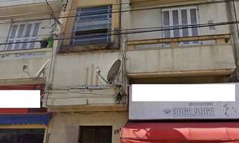 Imagem 2: Apartamento para venda possui 61 metros quadrados com 2 quartos em Floresta - Porto Alegre