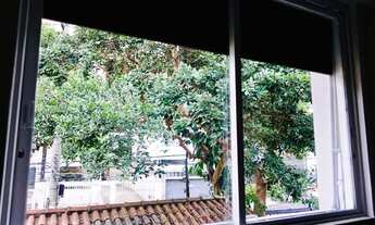 Imagem 3: Oportunidade - Sobrado em excelente estado, reformado, com 239m2, no Sumaré. Rua pacata