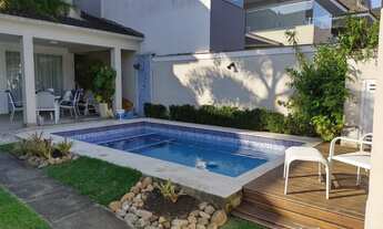 Imagem 2: Casa de condomínio para venda tem 300 metros quadrados com 4 quartos