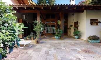 Imagem 2: PORTO ALEGRE - Casa Padrão - Cavalhada