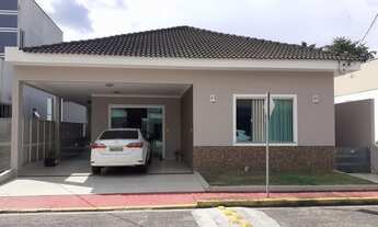 Imagem: Casa de condomínio para venda com 250 metros