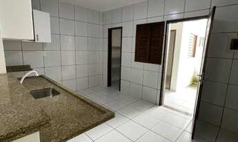 Imagem 6: Casa para venda em Condomínio fechado com 3 suítes próximo a Av. Airton sena