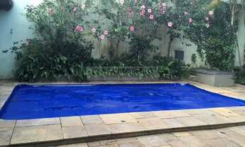 Imagem 3: Prox Represa,bairro nobre, casa diferenciada, com 5 suites 10 vagas prox ao laguinho inte