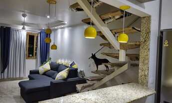 Imagem 4: Confortável e recém decorada - Casa de condomínio