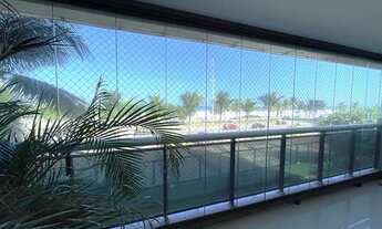 Imagem 2: Apartamento totalmente reformado com vista para o Mar e no melhor Condomínio da Barra, o W