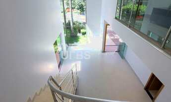 Imagem 7: Casa de condomínio para venda com 301 metros quadrados com 4 quartos