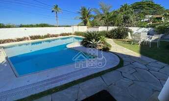 Imagem 3: Casa frente Mar em Itacoatiara - 7 Suítes - Elevador - Vista mar em todas as varandas - Ga