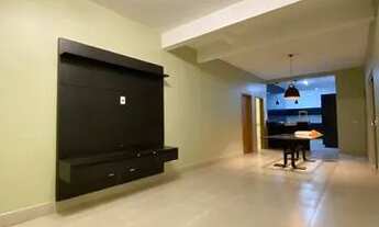 Imagem 1: Alugo casa particular com 4 suítes no St. Coimbra