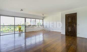 Imagem 4: * Apartamento com 04 dormitórios, 01 suíte, 03 banheiros e 02 vagas cobertas em 168m²!!