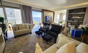 Imagem 6: Apartamento para venda possui 262 metros quadrados com 3 quartos em Centro - Florianópolis