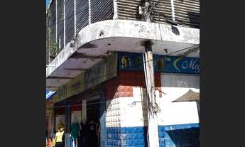 Imagem 2: Vendo Prédio 3 andares no centro comercial 583,341m2, na rua santo Antônio