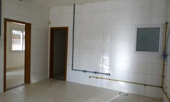 Imagem 5: Casa para aluguel tem 150 metros quadrados com 4 quartos em Santana - Porto Alegre - RS