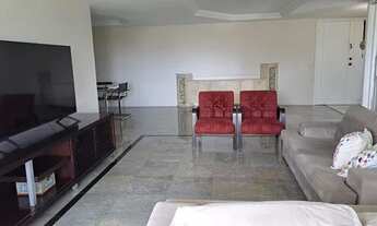 Imagem 5: Amplo apartamento à venda no bairro Guararapes c/ área privativa de 195,00 m², 04 suítes