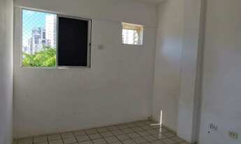 Imagem 6: Apartamento com dois quartos próximo à praia e ao Dona Lindu, e ao lado do Paranoia do Mar