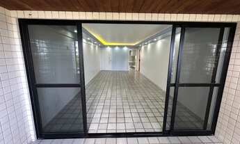 Imagem 4: Apartamento para aluguel e venda tem 143 metros quadrados com 4 quarto