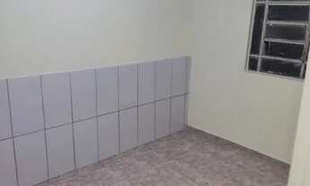 Imagem 5: Alugo Casa de Fundos Ceilândia Qnn 06