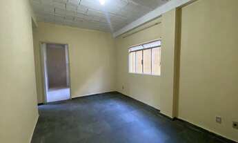 Imagem 2: Apartamento para aluguel possui 50 metros quadrados com 2 quartos em Ipiranga - Juiz de Fo