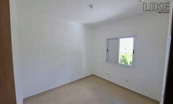 Imagem 7: Alugo - Casa em Condomínio - 2 Dorms sendo 1 Suíte com sacada - Jardim Uira R$ 2.300,00 RE