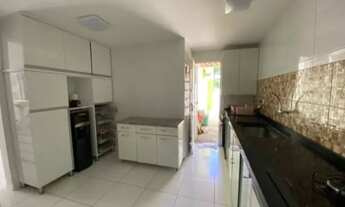 Imagem 4: Apartamento para aluguel e venda possui 70 metros quadrados com 2 quartos