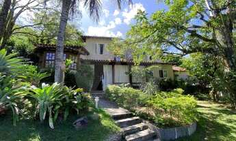 Imagem 3: Agatê Imóveis vende belíssima casa em condomínio de alto padrão em Itaipu - Niterói