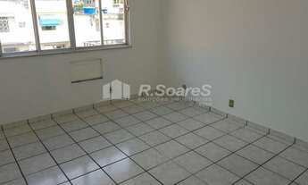 Imagem 6: Apartamento com dois quartos, em Praça Seca,rua Capitão Menezes