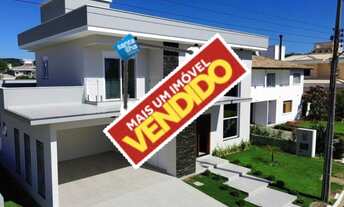 Imagem: Casa a venda em condomínio fechado na Cachoeira