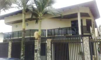 Imagem 2: CASA Centro Balneario Camboriú com PISCINA!!!