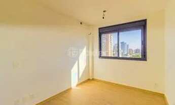 Imagem 2: Apartamento para venda com 71 metros quadrados com 3 quartos em Azenha - Porto Alegre - RS