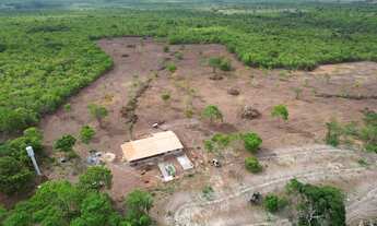 Imagem: Bela Fazendinha no Muni. De Acorizal