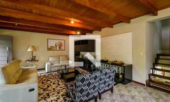 Imagem 4: Casa à Venda - Teresópolis, 4 Quartos, 535 m2