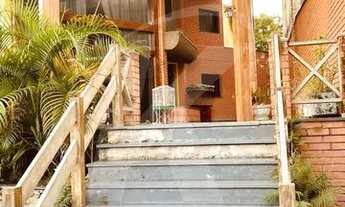 Imagem 4: Casa com 2 Dormitórios, sala, cozinha, banheiro, área de serviço, 01 vaga