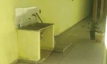 Imagem: Aluga-se casa - Rua Inajara 141 - 178