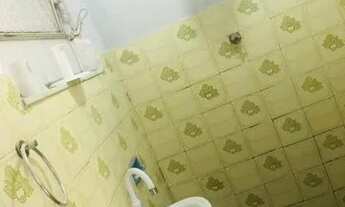 Imagem 7: Alugo kitinet c quintal