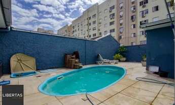 Imagem 2: Casa residencial para locação no bairro Sarandi, com 210m², 3 dormitórios, 1 suíte, 3 vaga