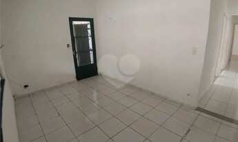 Imagem 2: Casa térrea com 2 quartos à venda ou para locação em Vila Mazzei - SP