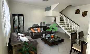 Imagem 7: Casa c/ MÓVEIS PLANEJADOS, 03 dormitórios, 01 suíte, churrasqueira, edícula c/ suíte, para