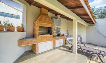 Imagem 2: Casa com 3 dormitórios, sendo 1 suíte para venda na região Granja Viana - Cotia - SP