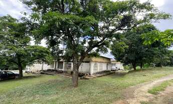 Imagem 4: Antigo Hotel com ótima localidade para comércio