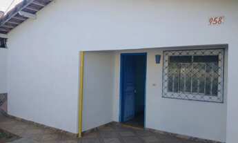 Imagem 3: Casa a venda 3 quartos com 1 suíte; Área total 452,00 m²; Ótima localização; St. São José