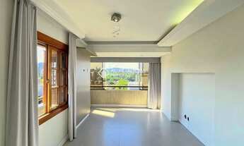 Imagem 2: Cobertura, 172 m² de área privativa, 01 suíte, 02 vagas de garagem no Bairro Petropolis