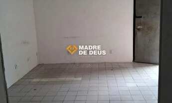 Imagem 5: Prédio comercial no bairro Damas