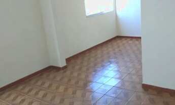 Imagem 6: APARTAMENTO BEM LOCALIZADO PRÓXIMO DE COMÉRCIO E TRANSPORTE!!