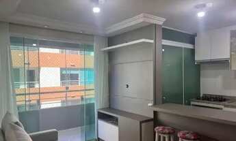 Imagem 2: Apartamento à Venda no Bacacheri 2 Quartos (1 Suíte), Sacada com Churrasqueira e Mobiliad