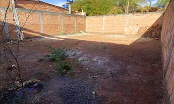 Imagem 3: Lote perto da pizzaria Moda da Casa Arapoanga