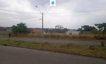 Imagem: Terreno à venda no bairro Porto das Pedras