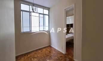 Imagem 6: EXCELENTE APARTAMENTO, 02 QUARTOS, NO CORAÇÃO DA TIJUCA, PARA ALUGUEL. COM 55M², RECÉM-REF