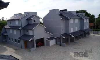 Imagem 2: Casa Condominio em Porto Alegre, no bairro Tristeza, com 4 dormitório(s), e 4 ba