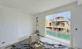 Imagem 8: Sobrado para Venda em Curitiba, Santa Cândida, 3 dormitórios, 3 suítes, 4 banheiros, 2 vag