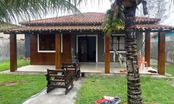 Imagem: Casa verão vermelho Cabo Frio qts financiamento